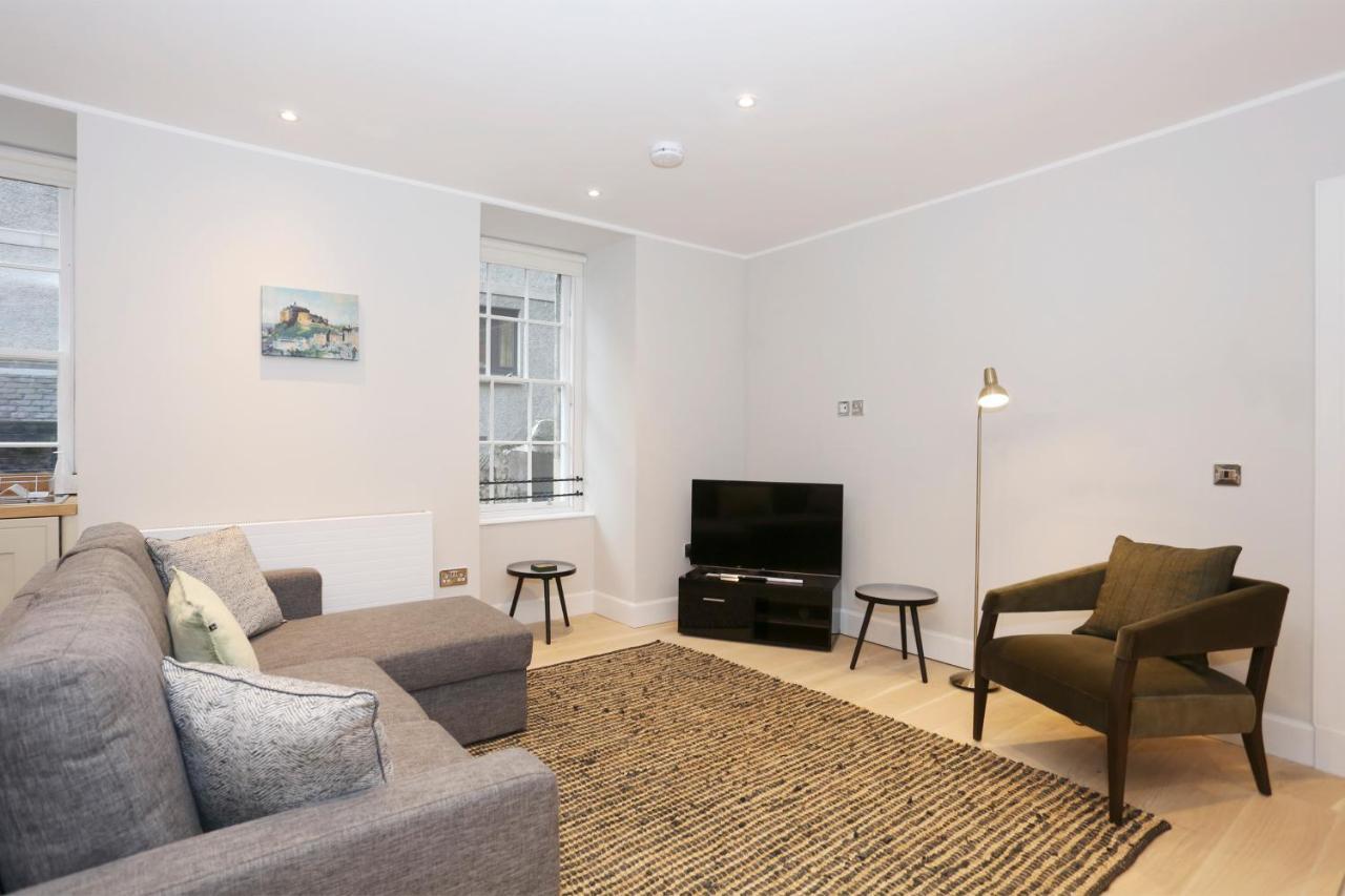 Joivy Modern And Airy Flat On The Historic Royal Mile Apartment เอดินบะระ ภายนอก รูปภาพ