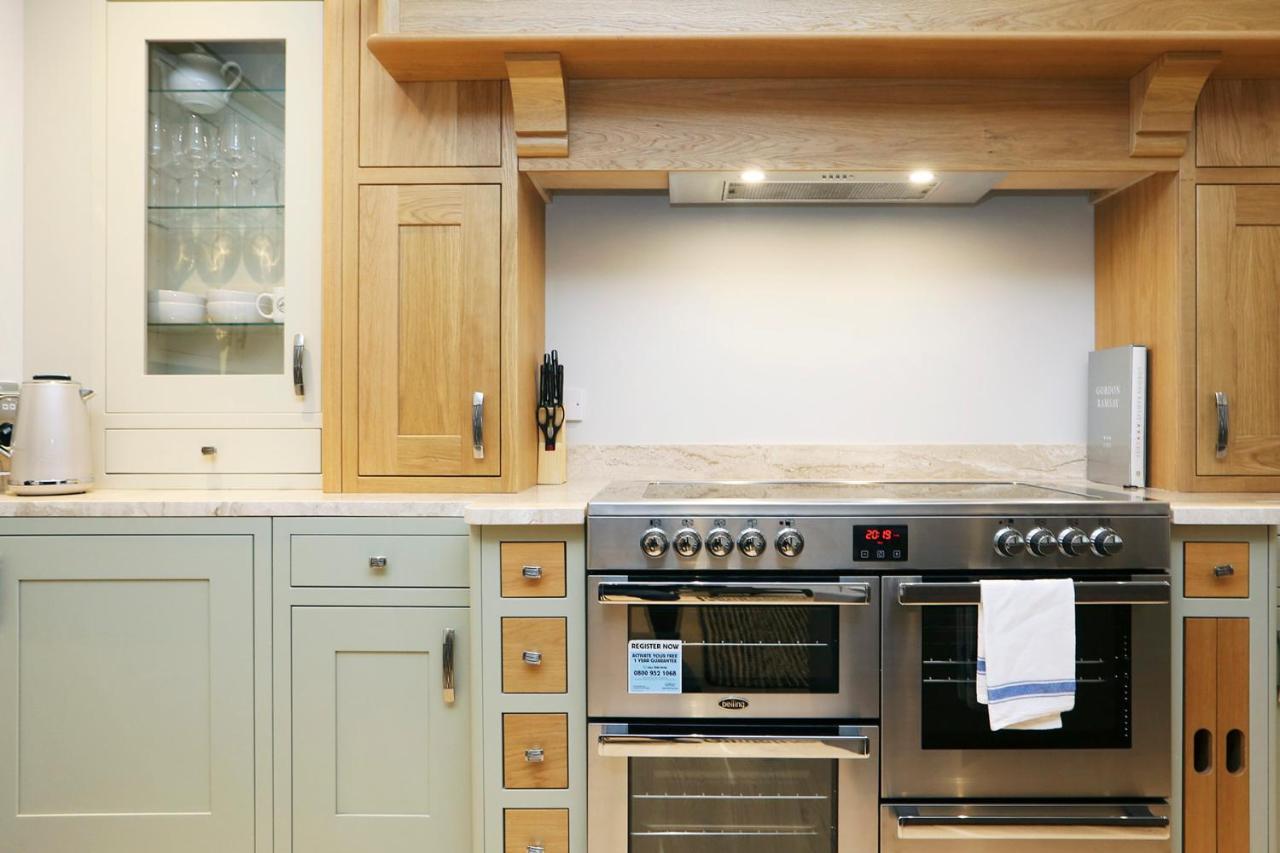 Joivy Modern And Airy Flat On The Historic Royal Mile Apartment เอดินบะระ ภายนอก รูปภาพ